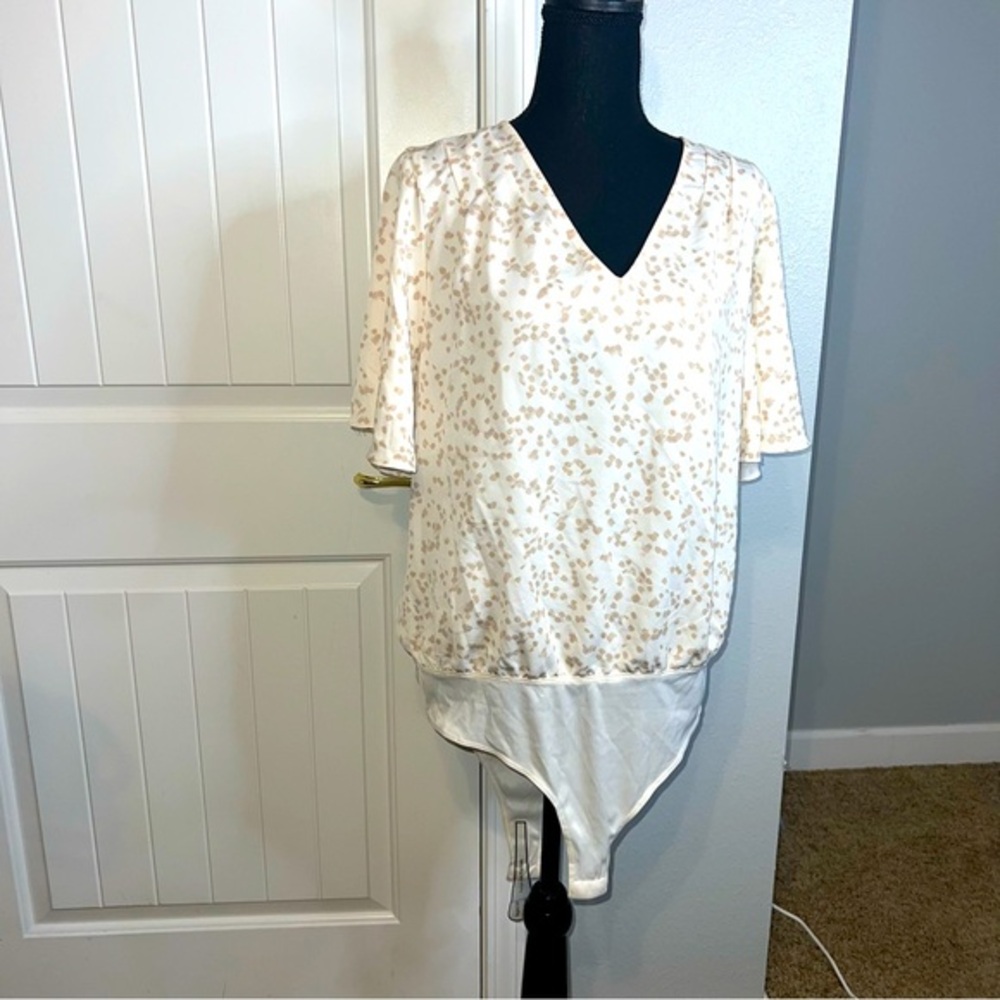 Violets and Roses XL - Light Weight bodysuit - great on its own or with a blazer
